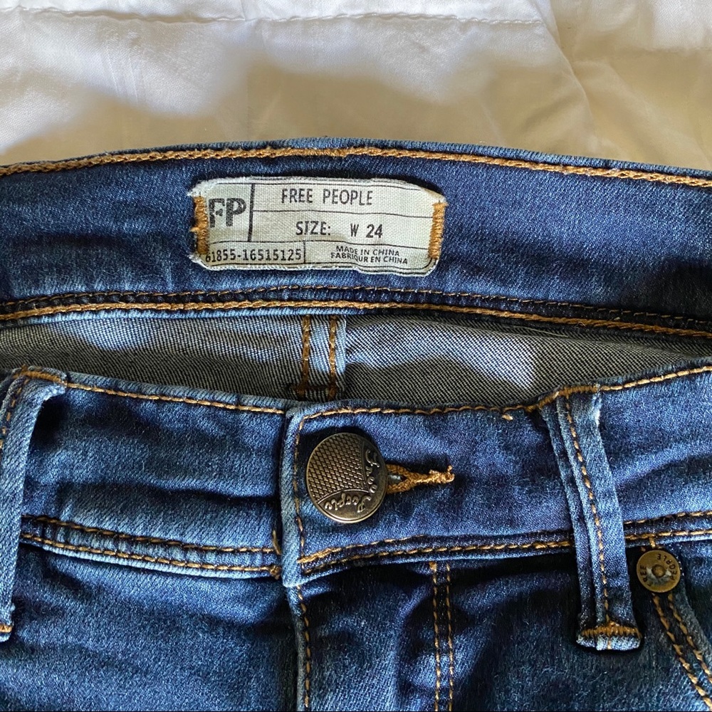 Free People Skinny Jeans Size 24
